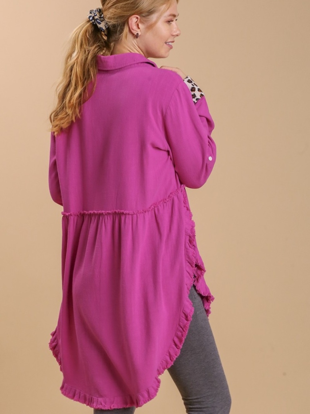 Umgee Mulberry Leopard Trim Tunic Top NWT Hi Low Boho Blouse - Picture 2 of 6